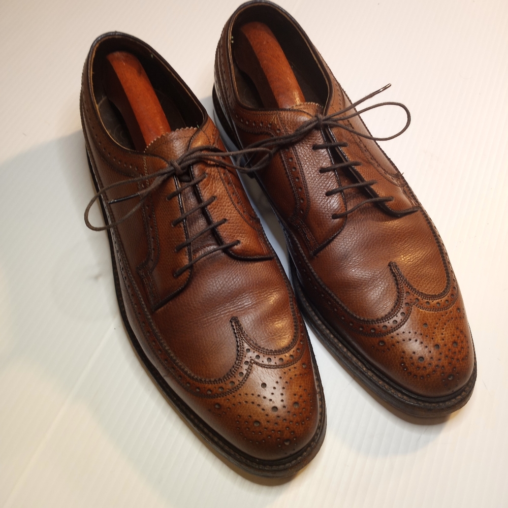 Vintage Florsheim Imperial Wingtip Leather Oxfords Sz 10.5